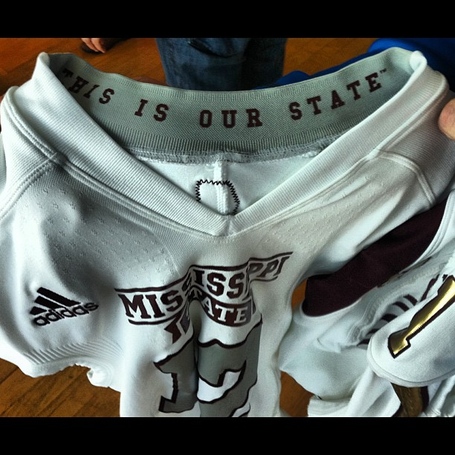 E352943207f911e281d822000a1d0119_7_medium